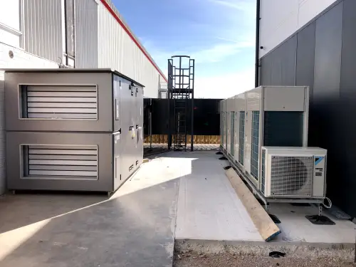 Click Here To Enlarge This Photo Of East Midlands Airport