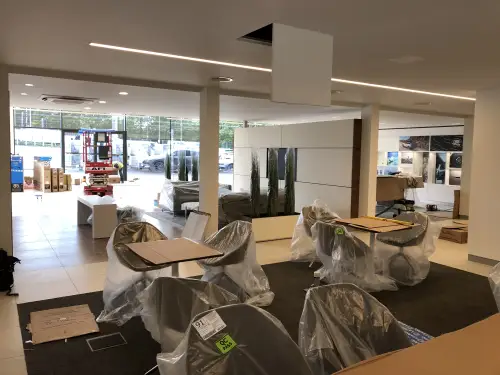 Click Here To Enlarge This Photo Of Land Rover Dealership